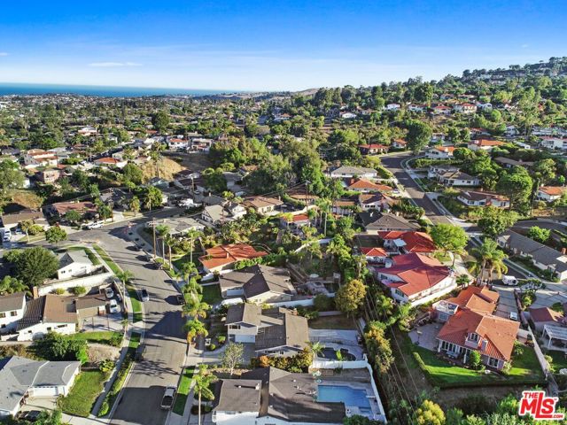 28745 Enrose Avenue, Rancho Palos Verdes, California 90275, 4 Bedrooms Bedrooms, ,1 BathroomBathrooms,Residential,Sold,Enrose,25573367 28745 Enrose Avenue, Rancho Palos Verdes, California 90275, 4 Bedrooms Bedrooms, ,1 BathroomBathrooms,Residential,Sold,Enrose,25573367