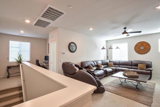 32932 Gelder Cir, Menifee CA: https://media.crmls.org/mediaz/ac80858f-9c8c-4ede-b858-1da7c2403cec.jpg