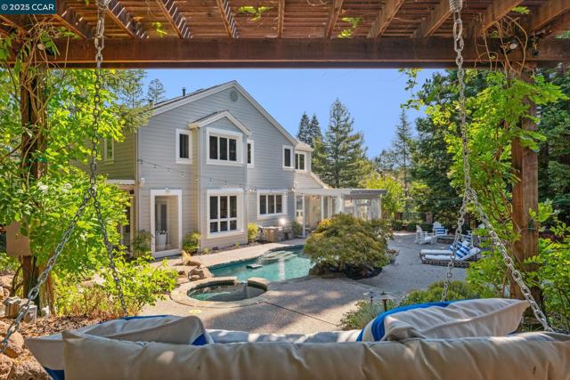 3238 Greenhills Drive, Lafayette CA: https://media.crmls.org/mediaz/ac811d6b-049e-4d2f-887f-81438017119d.jpg