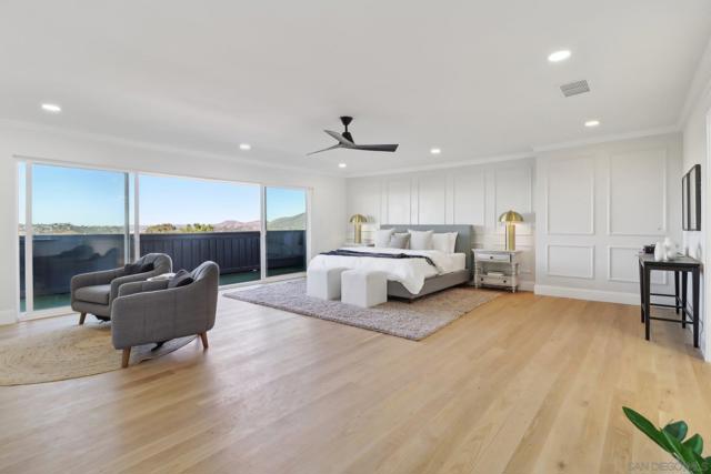 4367 Summit Dr, La Mesa CA: https://media.crmls.org/mediaz/ac812a0b-546f-477e-b00f-634b0eefac73.jpg