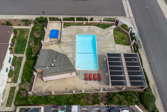 12126 Lemon Crest Dr, Lakeside CA: https://media.crmls.org/mediaz/ac827f8c-a2c2-46b9-bdc6-94e156f3e9a7.jpg