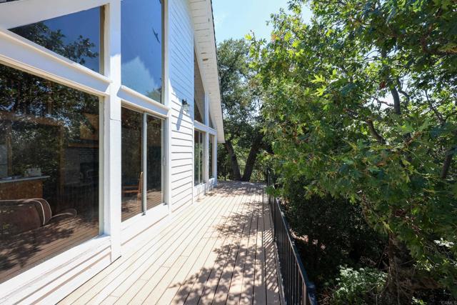 Image 50 of 75 For 2128 Salton View Dr