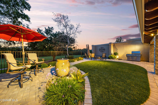 1635 Ryder Cup Drive, Westlake Village CA: https://media.crmls.org/mediaz/ac831e5b-71c9-4b78-bb2c-b8dcd2f5b396.jpg