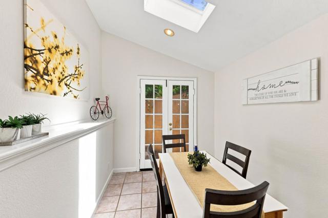 150 New Place Road, Hillsborough CA: https://media.crmls.org/mediaz/ac83ac5b-8a14-4ebc-9625-7c622d7b06a2.jpg