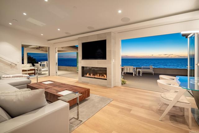 Detail Gallery Image 7 of 54 For 100 + 104 5th St, Encinitas,  CA 92024 - 7 Beds | 6 Baths