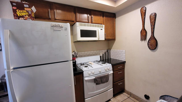 82804 Crawford Drive, Indio CA: https://media.crmls.org/mediaz/ac846341-f560-44b7-8f67-f3b1a4b39773.jpg