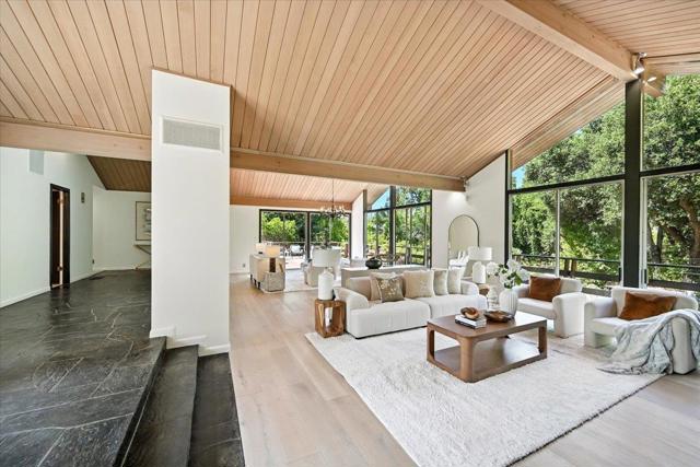 14582 Horseshoe Court, Saratoga CA: https://media.crmls.org/mediaz/ac846651-6acb-42cc-82fb-5cb936ea43fd.jpg