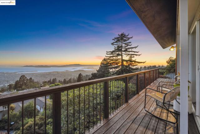 120 Hill Rd, Berkeley CA: https://media.crmls.org/mediaz/ac884e96-0a31-4ef8-8bca-9dc747d603a0.jpg