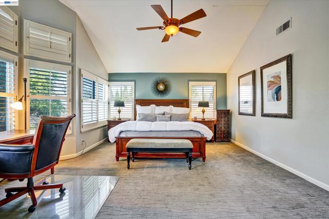 Image 41 of 58 For 36 Savona Ct