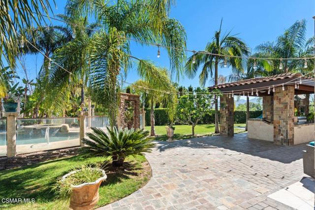 5492 Calarosa Ranch Road, Camarillo CA: https://media.crmls.org/mediaz/ac89e692-a8e9-4487-8c3b-6751bb713b4b.jpg