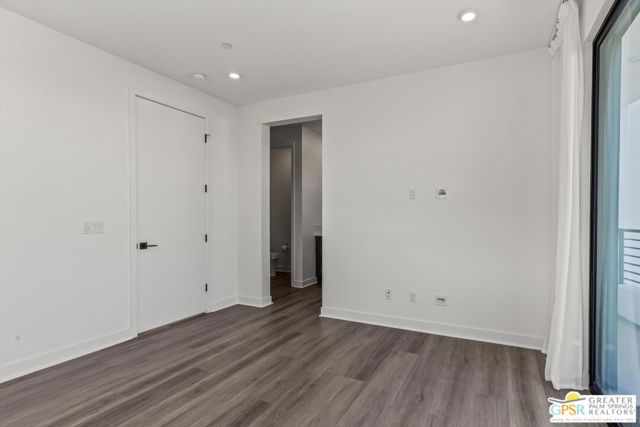 906 Cameron Center Drive, Palm Springs, CA 92264