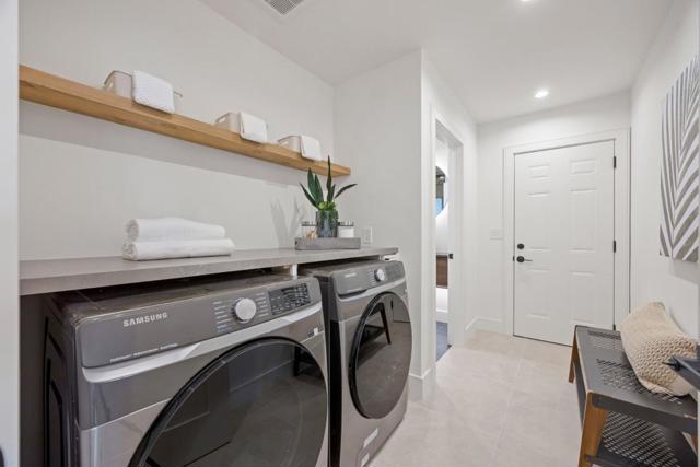 946 Fleming Avenue, San Jose CA: https://media.crmls.org/mediaz/ac8c04b6-b17a-4332-86ce-8ff2f8661e3a.jpg