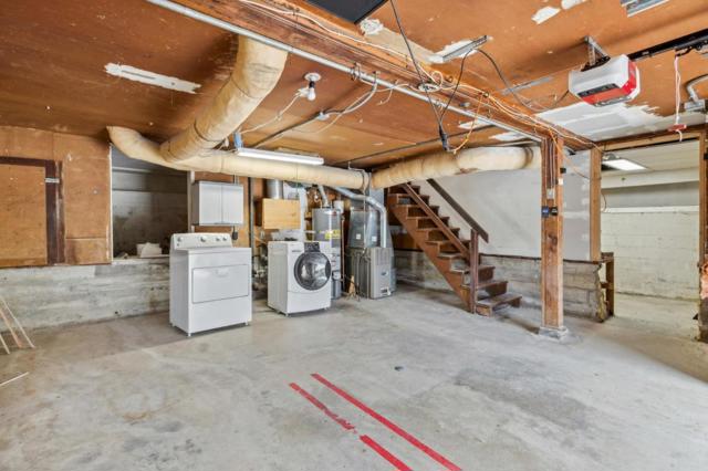 719 Moana Way, Pacifica CA: https://media.crmls.org/mediaz/ac8c2eee-4f20-4f1b-8714-2ef476705a46.jpg