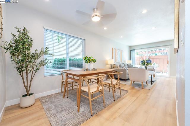 4562 Deerfield Ter, Fremont CA: https://media.crmls.org/mediaz/ac8e9319-35e3-4e66-bf03-99b3fbb93d10.jpg