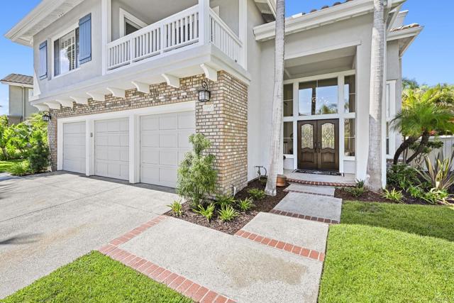 6990 Blue Orchid Lane, Carlsbad CA: https://media.crmls.org/mediaz/ac8ef93f-7f77-4e2f-87bc-ce8dd5aaefd6.jpg