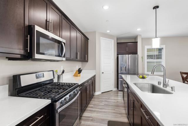 Image 9 of 50 For 10664 Cobble Court