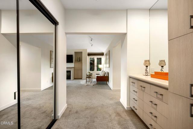 1265 Chateau Road, Pasadena CA: https://media.crmls.org/mediaz/ac90529a-e484-4a13-91ef-6ebea147a060.jpg