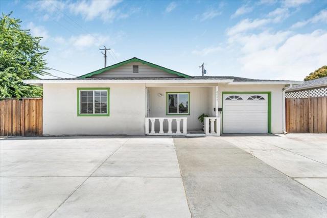 2604 Brahms Avenue, San Jose CA: https://media.crmls.org/mediaz/ac9184d1-1718-4846-8c3f-b186e12b729a.jpg