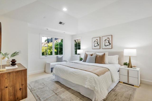 1601 Kentfield Avenue, Redwood City CA: https://media.crmls.org/mediaz/ac91cb13-13a2-4cad-b7ce-3280f9fd6348.jpg