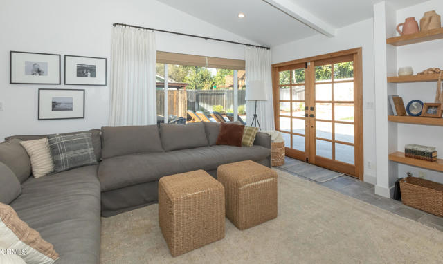 Detail Gallery Image 15 of 44 For 4363 Milpas St, Camarillo,  CA 93012 - 3 Beds | 2 Baths