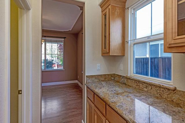 8810 Zinnia Street, Gilroy CA: https://media.crmls.org/mediaz/ac924b61-8e7f-4b78-952c-83627ff974d4.jpg