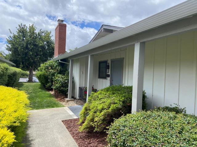 5141 Cribari Place, San Jose CA: https://media.crmls.org/mediaz/ac92a763-793d-46b0-8e71-6bb1fe2496ef.jpg