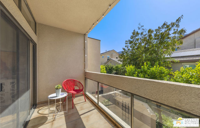 475 Village Square, Palm Springs CA: https://media.crmls.org/mediaz/ac93cb8e-6c1e-4246-9726-b06b1e3fa4ec.jpg