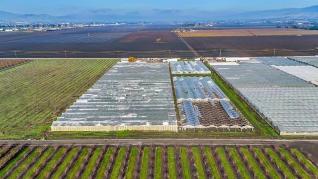 1500 Gilman Road, Gilroy CA: https://media.crmls.org/mediaz/ac948fb2-d7e7-4bc7-8529-175a38641af7.jpg