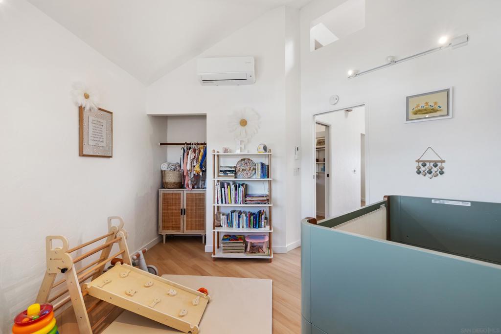 MLS #250043179SD image #30