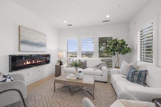 8337 Distinctive, San Diego CA: https://media.crmls.org/mediaz/ac9671f3-4693-4136-a5f4-44aafce36a1a.jpg