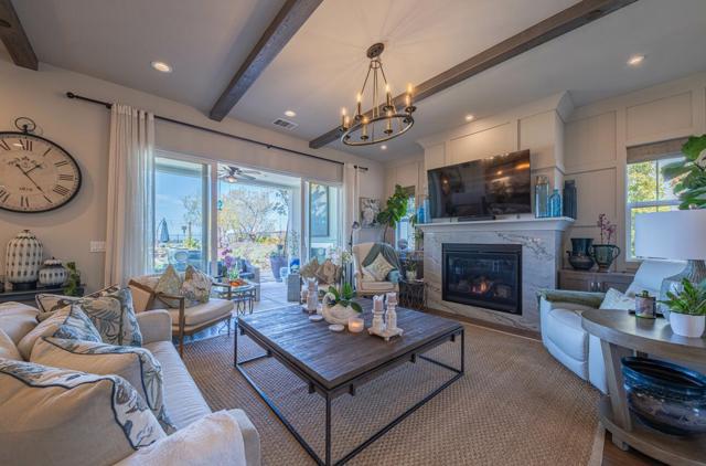 2967 Garnet Way, Marina CA: https://media.crmls.org/mediaz/ac96e0e8-56ee-4829-9cd5-da5327c6028c.jpg