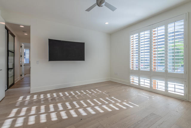 3085 Arroyo Seco, Palm Springs CA: https://media.crmls.org/mediaz/ac97b321-ac6a-4a69-be5d-eb8f1ea42afc.jpg