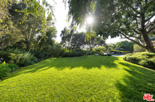 1029 Alston Road, Santa Barbara CA: https://media.crmls.org/mediaz/ac988b60-b321-48bd-bfc7-1125eec33548.jpg