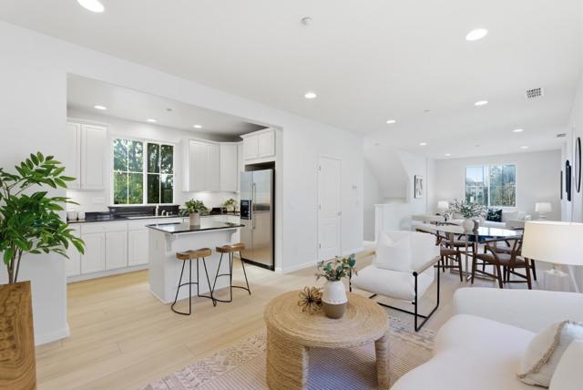 247 Peppermint Tree Terrace, Sunnyvale CA: https://media.crmls.org/mediaz/ac9906ac-24a8-47ae-bd38-f94d89990061.jpg