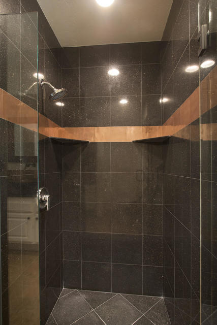 Image 22 of 42 For 73318 Shadow Mountain Drive B