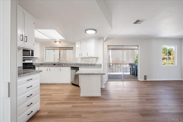 Detail Gallery Image 9 of 23 For 650 S Rancho Santa Fe Rd #298,  San Marcos,  CA 92078 - 2 Beds | 2 Baths