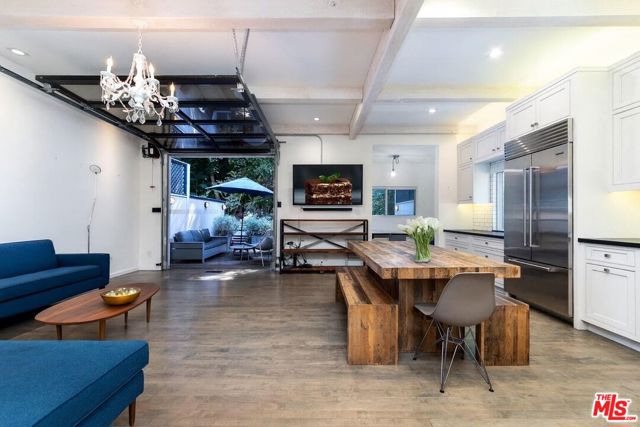 8328 Kirkwood Drive, Los Angeles CA: https://media.crmls.org/mediaz/ac9a7610-3b14-42a6-b726-0639a36b5e45.jpg
