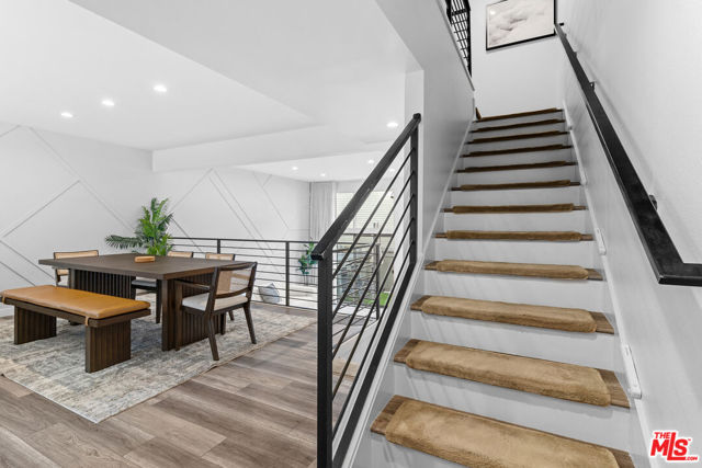 4360 Glencoe Avenue, Marina del Rey CA: https://media.crmls.org/mediaz/ac9bb18f-c7c8-4ab4-94e7-44594d97ae37.jpg