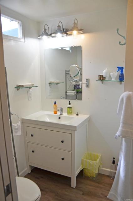 Detail Gallery Image 19 of 30 For 245 W Bobier Dr #SPC 91,  Vista,  CA 92083 - 2 Beds | 2 Baths