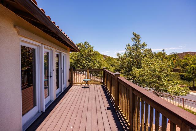 27002 Red Maple Street, Murrieta CA: https://media.crmls.org/mediaz/ac9dddd6-a953-45ee-a4c9-3a1f64574e60.jpg