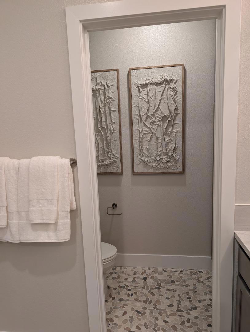 https://media.crmls.org/mediaz/ac9e4f4c-6a65-4635-835a-326aef870ac0.jpg?preset=X-Large