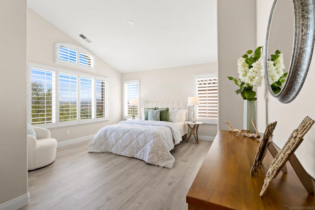 MLS #250039357SD image #19