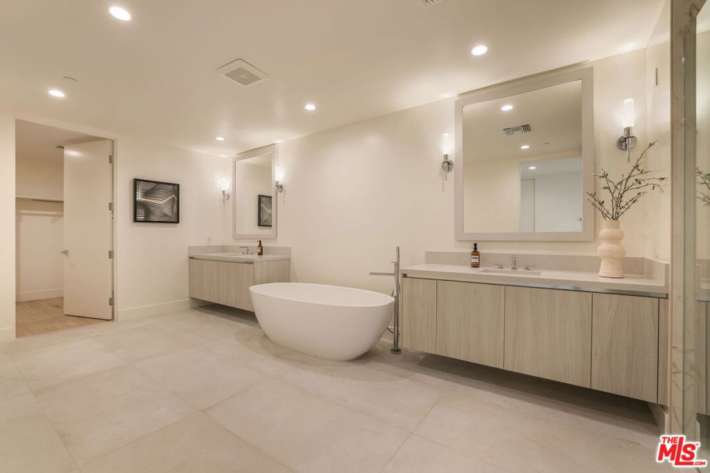 MLS #26908743 image #15