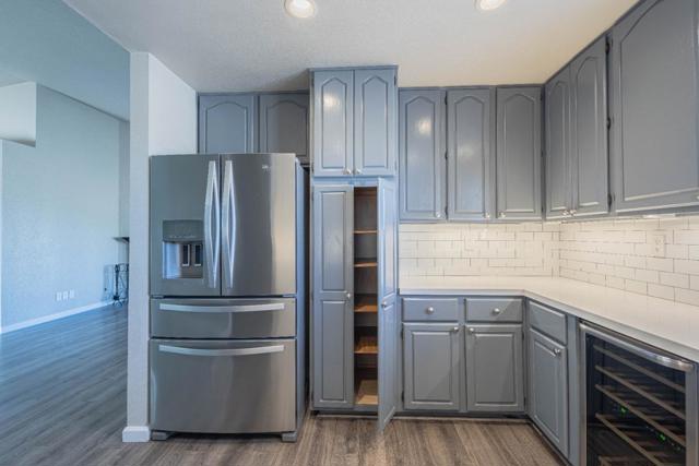 890 Sloat Drive, Salinas CA: https://media.crmls.org/mediaz/ac9f6322-e082-4f95-8c56-c3105c16bfe7.jpg