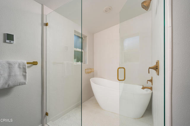 Detail Gallery Image 24 of 30 For 3086 Grove St, Ventura,  CA 93003 - 3 Beds | 3 Baths