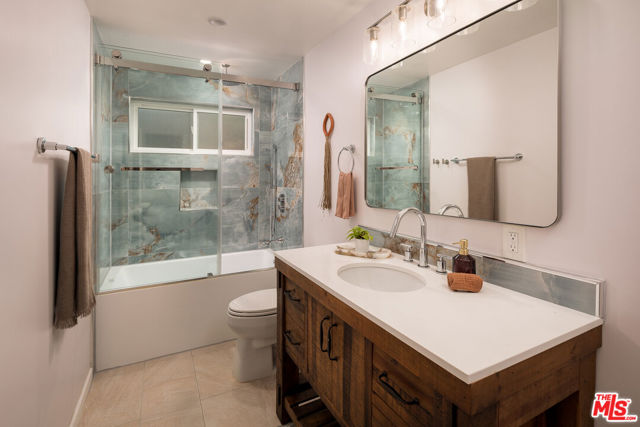 3639 Roderick Road photo 22