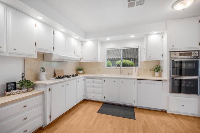 275 Burnett Avenue, Morgan Hill CA: https://media.crmls.org/mediaz/aca15d27-bb71-4142-80d6-73a1cf859548.jpg