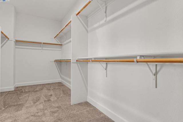 3838 Santa Fe Lane, Tracy CA: https://media.crmls.org/mediaz/aca2a805-d5be-4441-9253-444f7811ef53.jpg