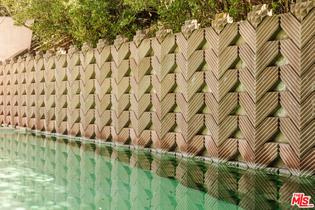 MLS #25590691 image #12