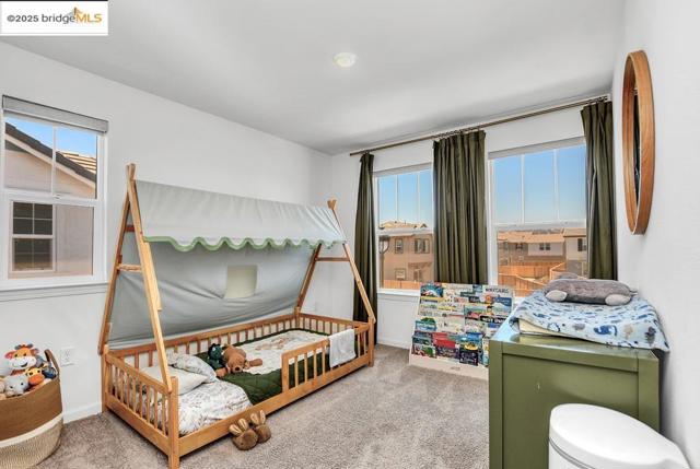 3007 Architect Ct, Vacaville CA: https://media.crmls.org/mediaz/aca36aa5-120a-416b-9449-f13a627d94fa.jpg